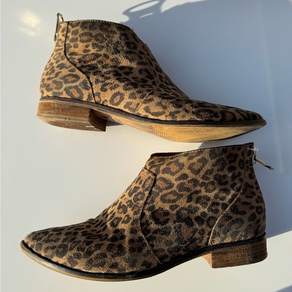 Aldo suede leopard booties with zipper, women’s 6.5 - Picture 5 of 9